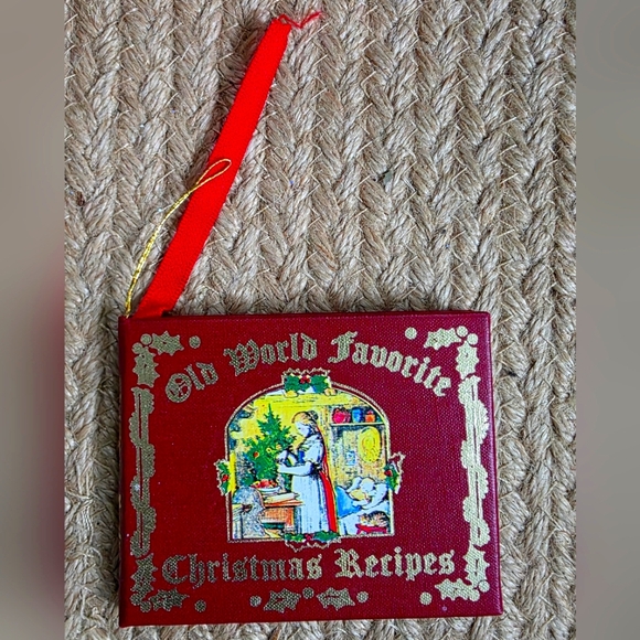 Vintage Kurt S Adler 1982 Miniature Recipe Book Hardcover Holiday Ornament Xmas - Picture 1 of 4